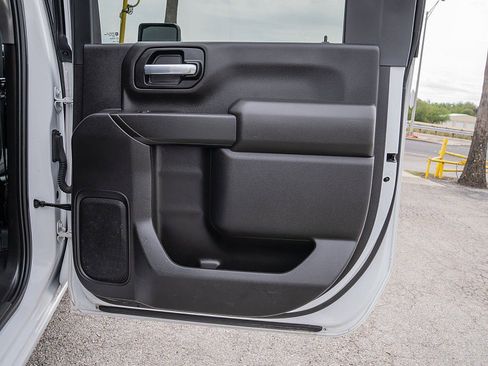 Used 2021 Chevrolet Silverado 2500 W/T w/ WT Convenience Package image 10