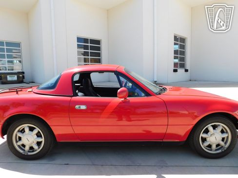 Used 1990 MAZDA MX-5 Miata image 31