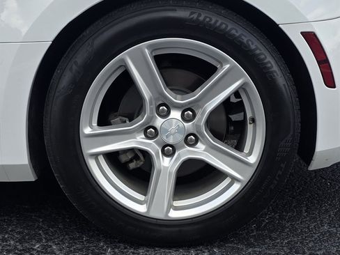 Used 2019 Chevrolet Camaro LT RWD image 29