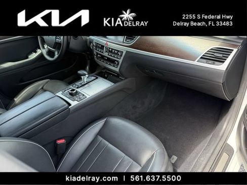 Used 2020 Genesis G80 5.0 Ultimate RWD image 11