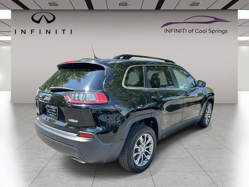 Used 2022 Jeep Cherokee Latitude Lux w/ Mopar Interior Package FWD image 7