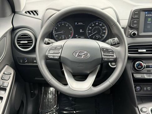 Used 2021 Hyundai Kona Limited w/ Cargo Package AWD/4WD image 13