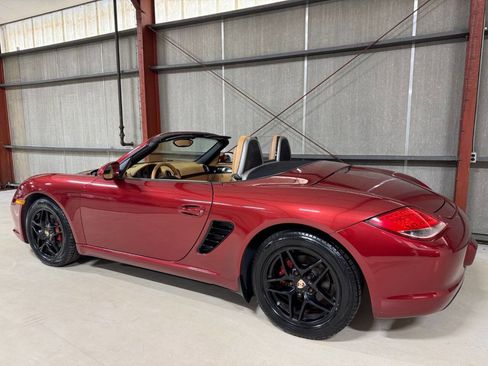 Used 2011 Porsche Boxster Base 2dr Convertible image 8