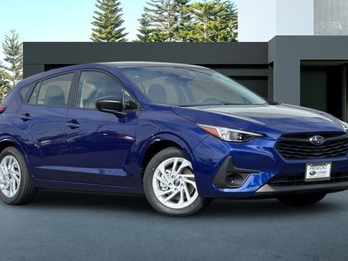 New 2025 Subaru Impreza 2.0i image 2