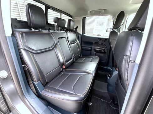 Used 2025 Ford Maverick Tremor AWD/4WD image 19