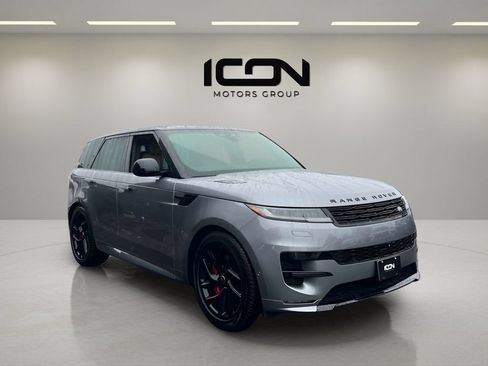 Used 2025 Land Rover Range Rover Sport Dynamic SE AWD/4WD image 7