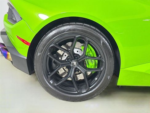Used 2018 Lamborghini Huracan LP 580-2 image 35