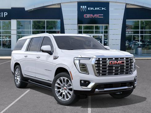New 2026 GMC Yukon XL Denali image 9