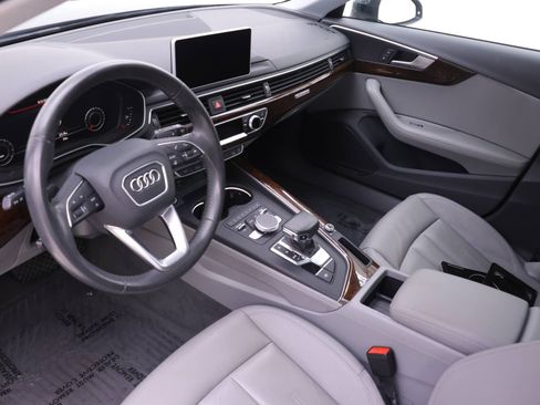 Used 2019 Audi A4 2.0T allroad Premium Plus AWD/4WD image 7