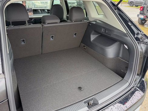 New 2026 Volkswagen Tiguan S AWD/4WD image 23