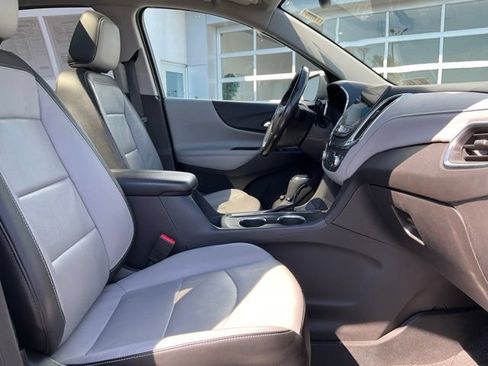 Used 2020 Chevrolet Equinox Premier AWD/4WD image 10