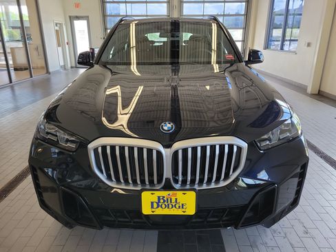 New 2026 BMW X5 xDrive50e w/ M Sport Package AWD/4WD image 10