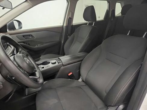 Used 2023 Nissan Rogue S AWD/4WD image 19