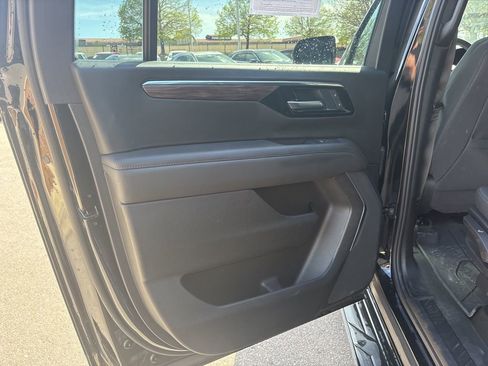 Used 2025 Chevrolet Suburban LS w/ Max Trailering Package image 15