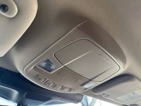 Used 2022 Lincoln Nautilus AWD w/ Premium Package image 21