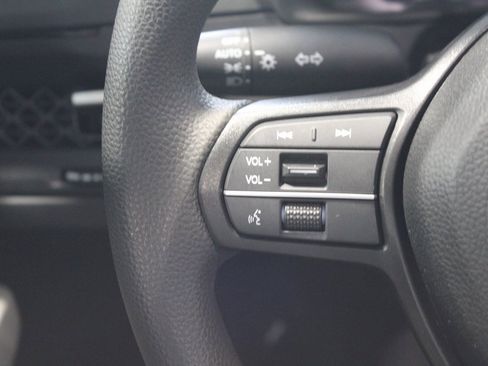 Certified 2023 Honda Accord EX image 22