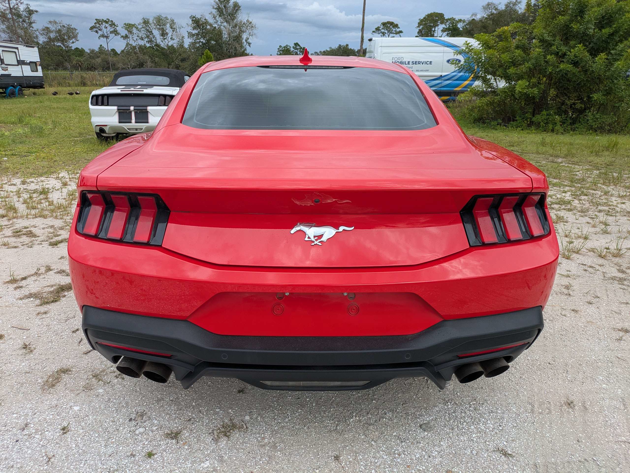 Used 2024 Ford Mustang Premium RWD image 5