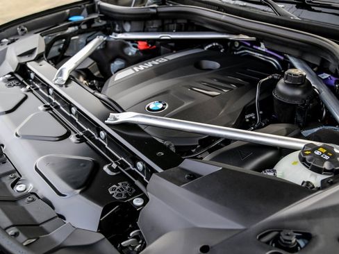 New 2026 BMW X7 xDrive40i w/ Executive Package image 28