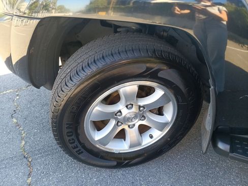 Used 2005 Toyota 4Runner Sport RWD image 21