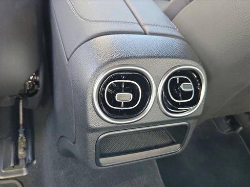 Used 2026 Mercedes-Benz CLE 300 4MATIC Coupe image 18