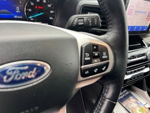 Certified 2023 Ford Explorer Limited w/ Equipment Group 301A image 16