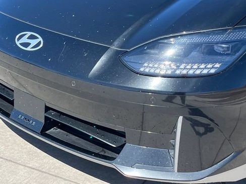Used 2024 Hyundai Ioniq 6 SEL AWD/4WD image 9