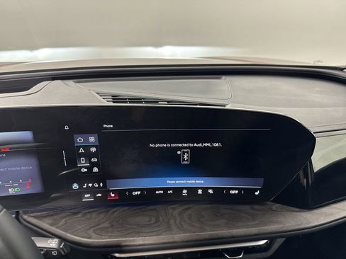 Used 2025 Audi Q5 Premium Plus w/ Premium Plus image 15