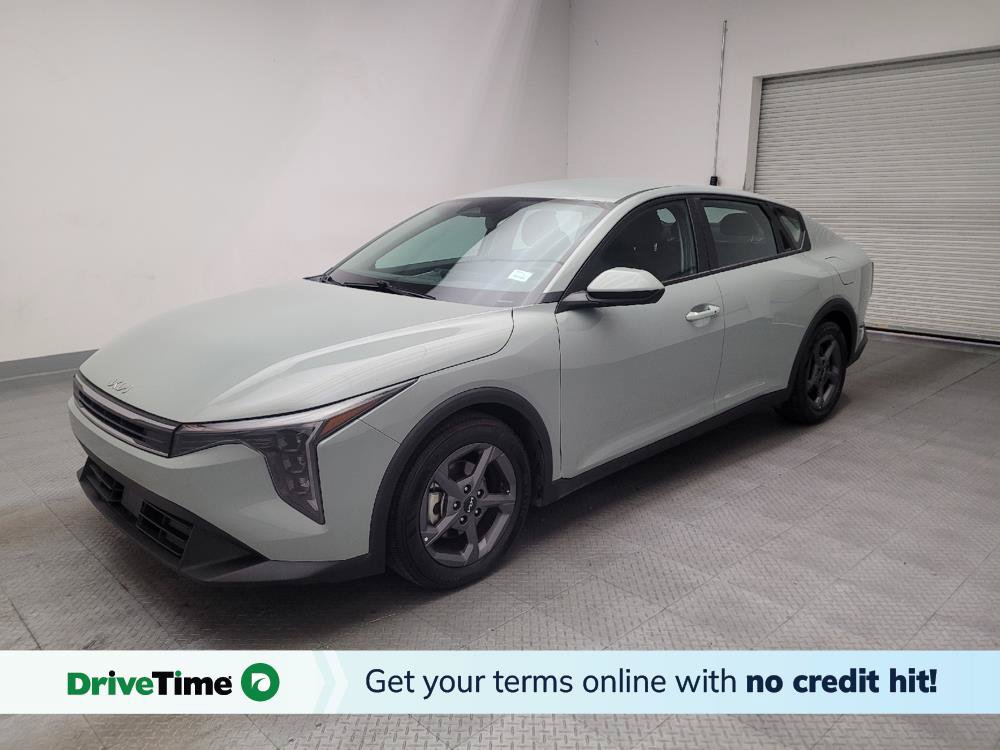 Used 2025 Kia K4 FWD image 1