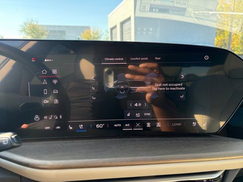 New 2025 Audi Q5 Premium Plus image 16