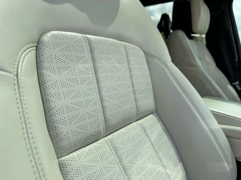 Used 2018 Land Rover Range Rover Sport Autobiography image 20