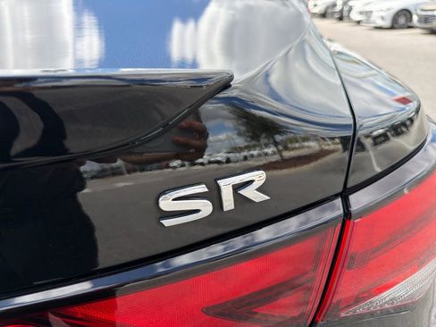 Used 2021 Nissan Sentra SR image 11