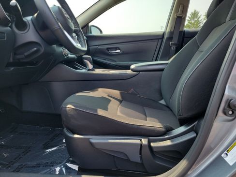 Used 2025 Nissan Sentra SV w/ All-Weather Package FWD image 16