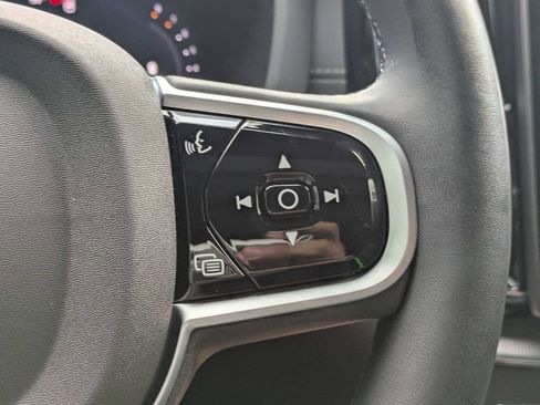 Certified 2026 Volvo XC60 B5 Ultra w/ Climate Package AWD/4WD image 28