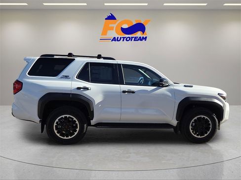 New 2025 Toyota 4Runner TRD Off-Road Premium image 6