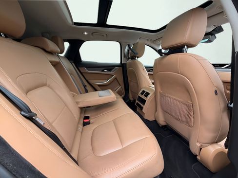 Used 2021 Jaguar F-PACE S AWD/4WD image 23