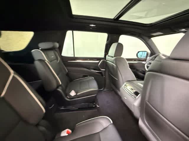 New 2026 Cadillac Escalade Luxury w/ Touring Package AWD/4WD image 40