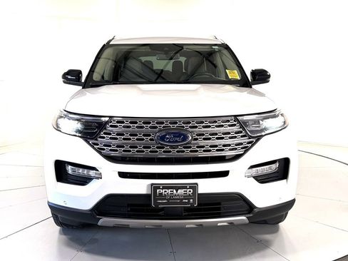Used 2023 Ford Explorer Limited w/ Equipment Group 301A image 9