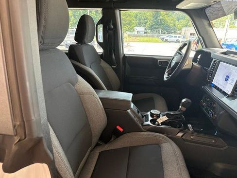 Certified 2025 Ford Bronco 4-Door AWD/4WD image 15