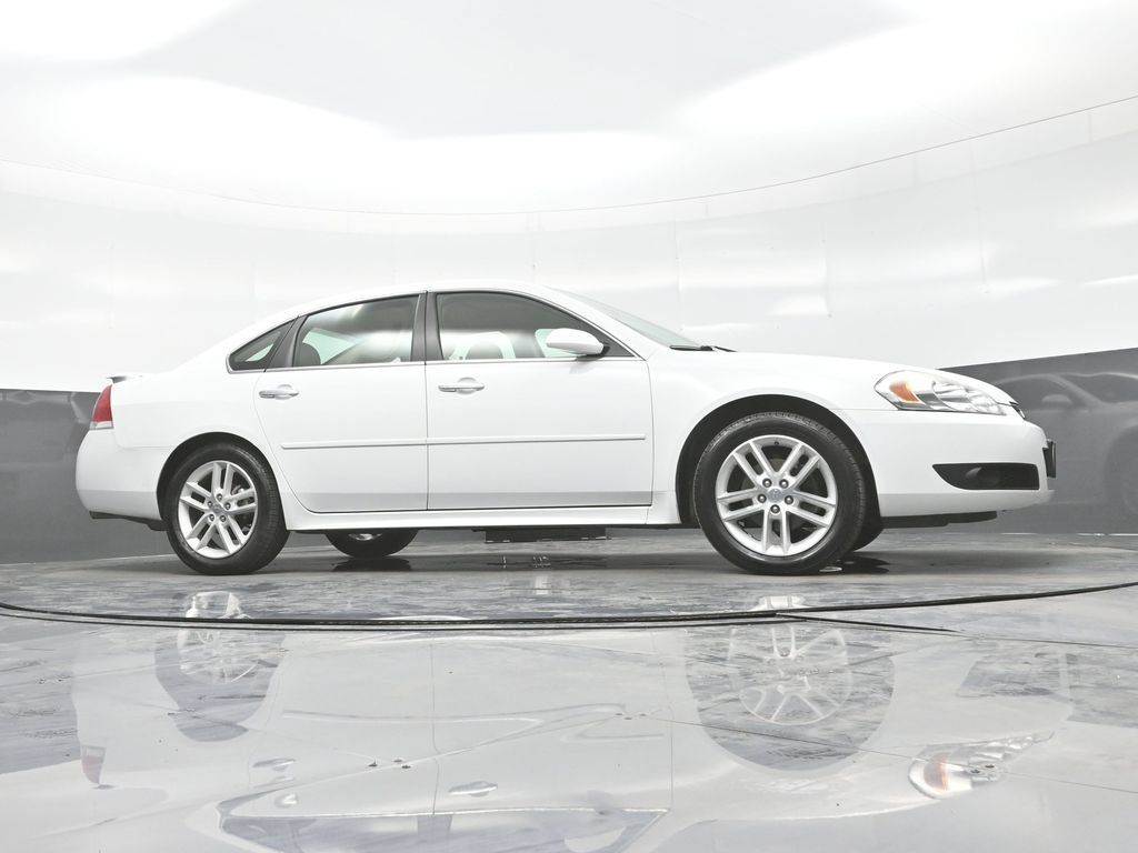 Used 2014 Chevrolet Impala LTZ FWD image 26