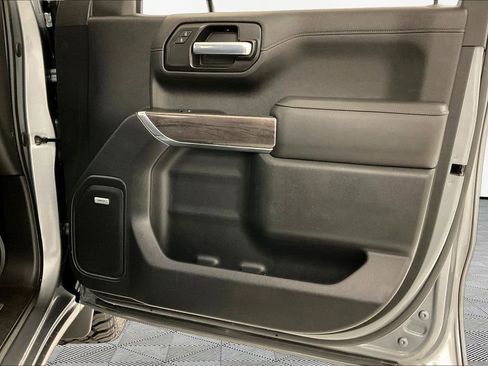 Used 2021 Chevrolet Silverado 1500 LTZ w/ LTZ Premium Package image 23