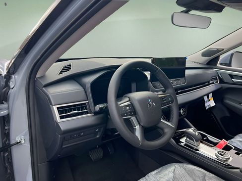 New 2026 Mitsubishi Outlander SE AWD/4WD image 26