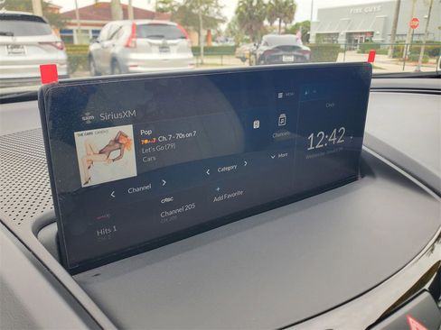 Used 2025 Acura RDX Base image 29