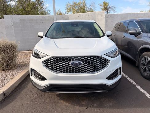 Used 2023 Ford Edge SEL w/ Convenience Package AWD/4WD image 3