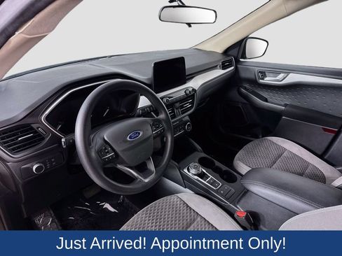 Used 2020 Ford Escape SE FWD image 10
