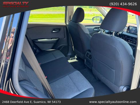 Used 2023 Nissan Rogue SV AWD/4WD image 21