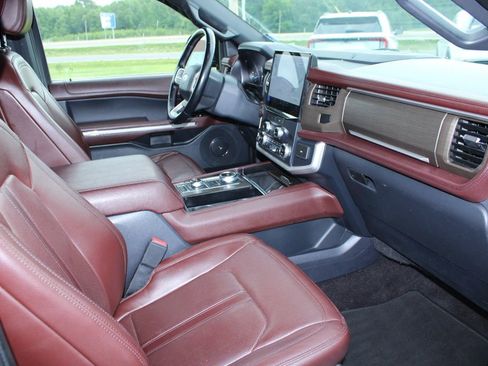 Used 2022 Ford Expedition Max Limited AWD/4WD image 31