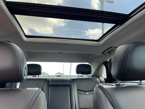 Used 2013 Cadillac XTS Premium FWD image 18