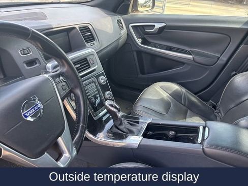 Used 2015 Volvo S60 T5 Platinum FWD image 17