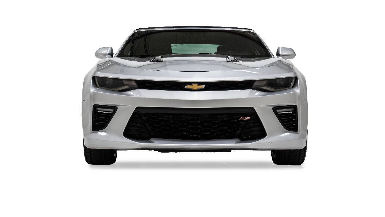 Used 2017 Chevrolet Camaro SS RWD image 8