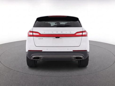 Used 2016 Lincoln MKX Reserve w/ Technology Package FWD image 7